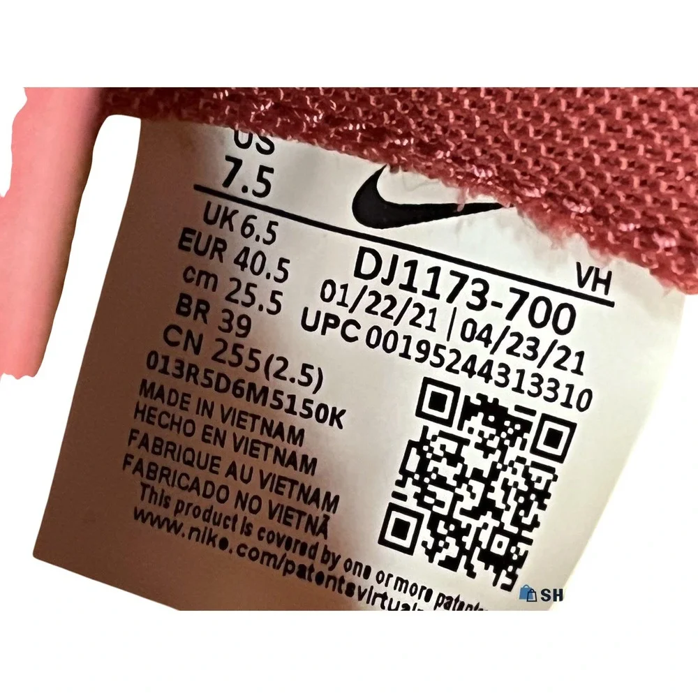 Nike Dunk Mid Social Status Free Lunch Strawberry Milk Mens Sz 7.5 US DJ1173-700